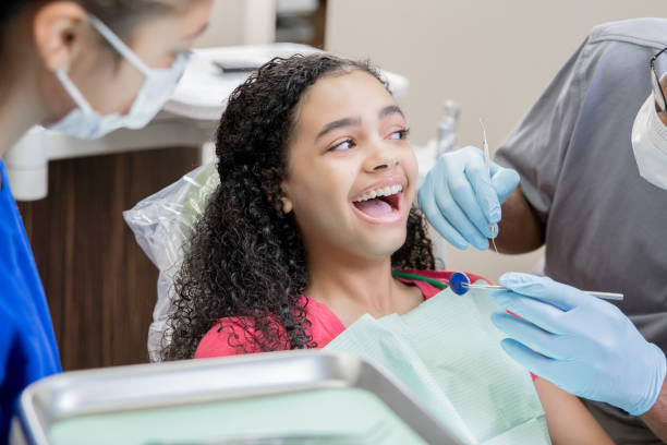 Best Weekend Emergency Dentist in Curtisville, PA